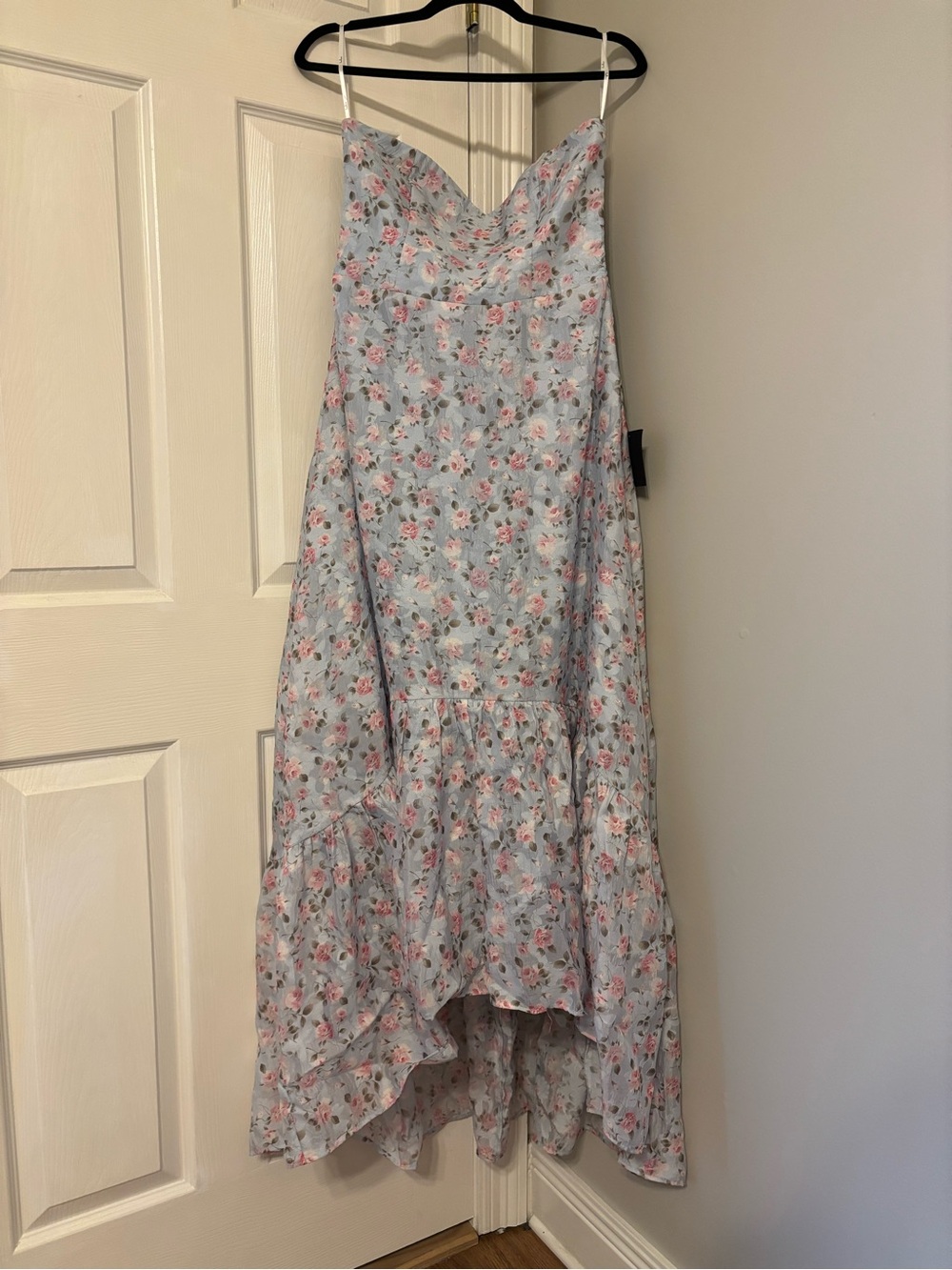 Lulu’s Gorgeous Desire Light Blue Floral Strapless High Low Maxi Dress Size M